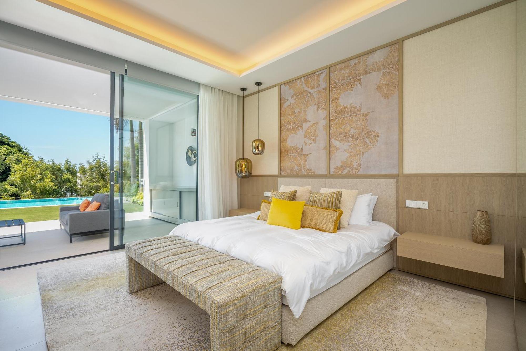 Villa Mirage, Sierra Blanca, *