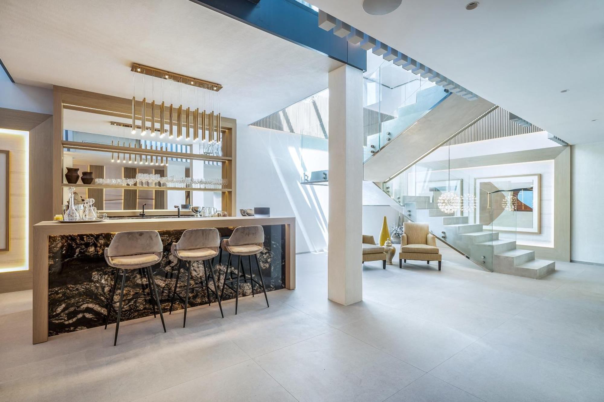 Villa Mirage, Sierra Blanca,