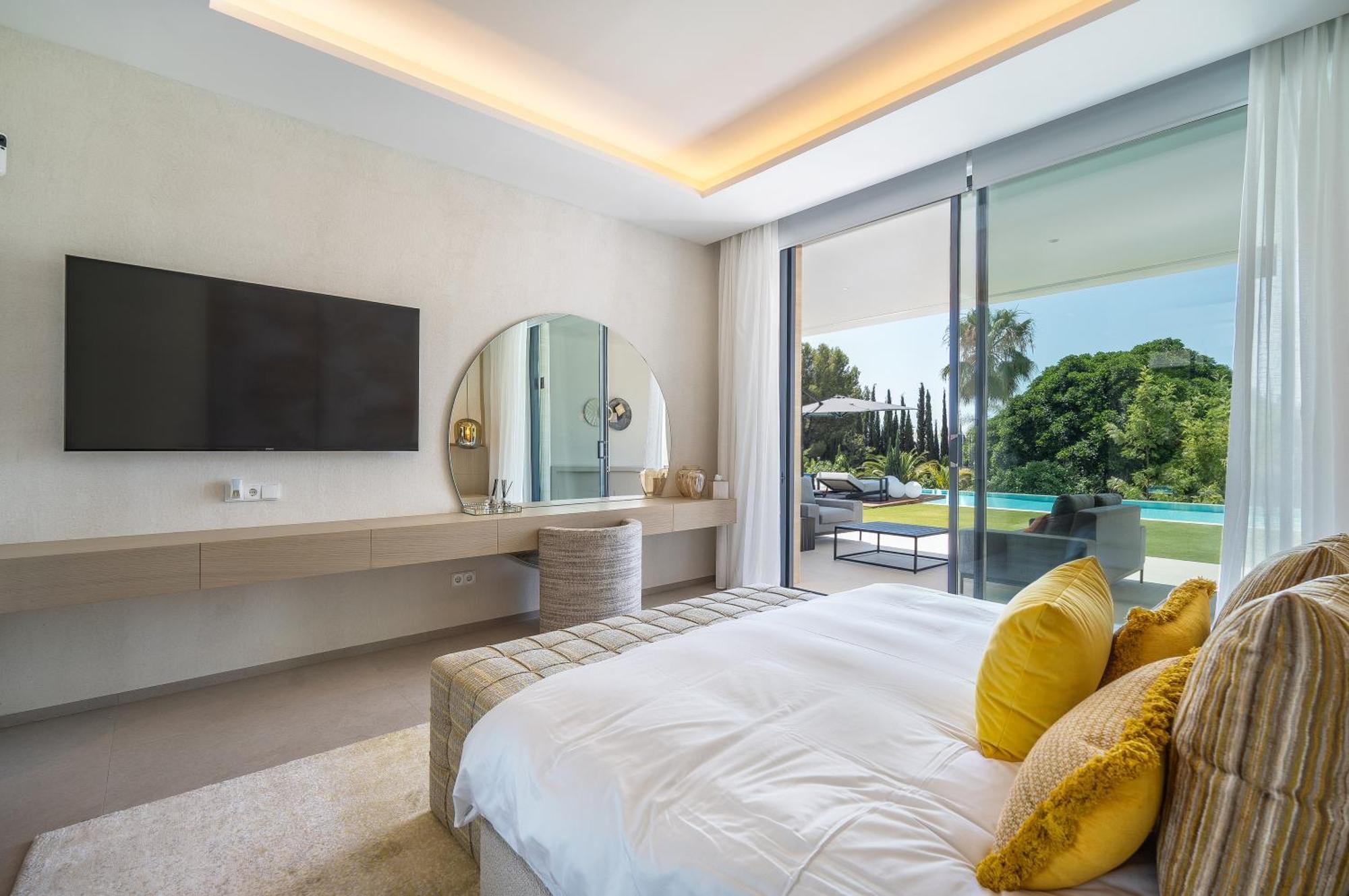 Villa Mirage, Sierra Blanca,