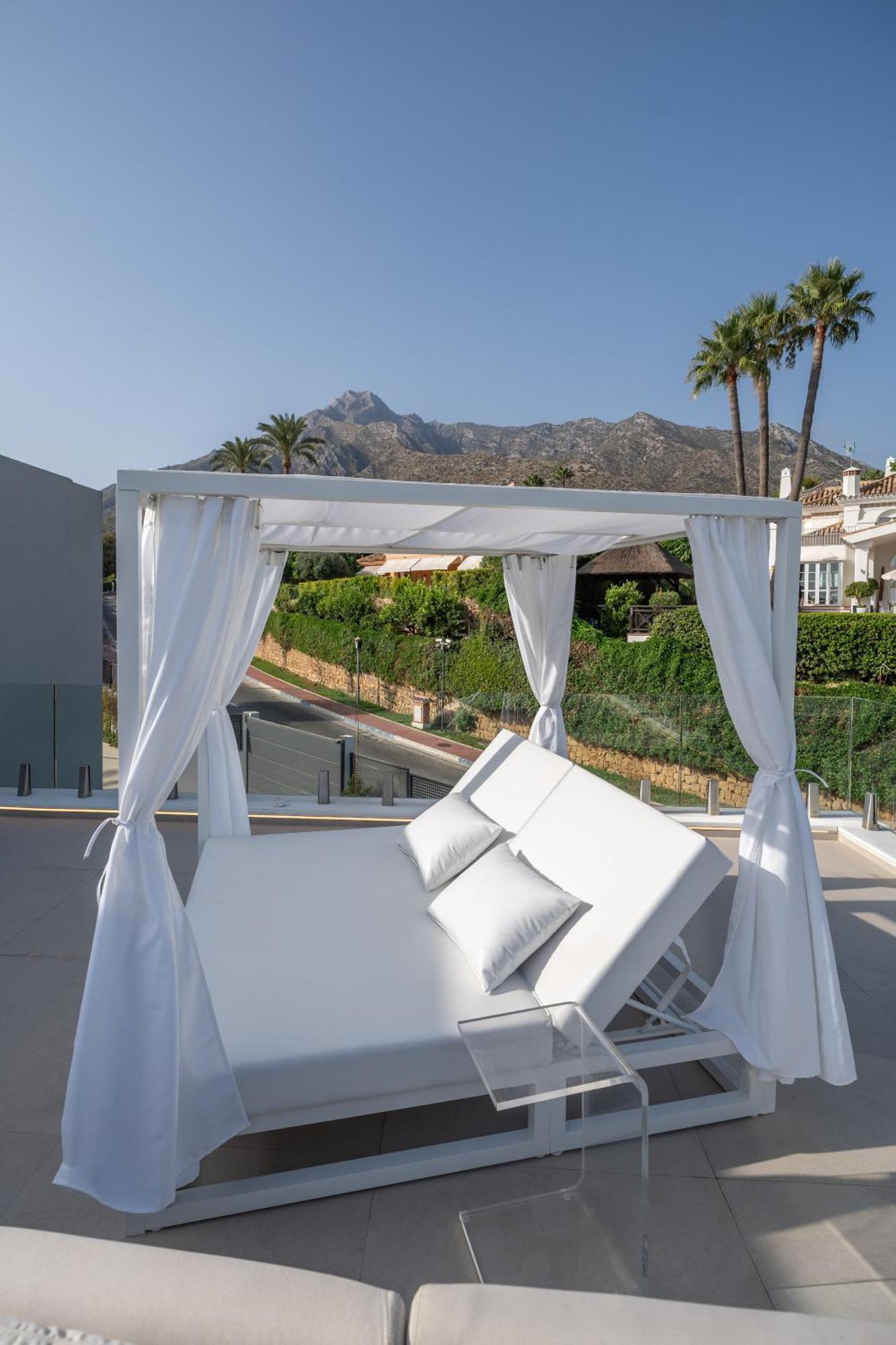Villa Mirage, Sierra Blanca, Marbella